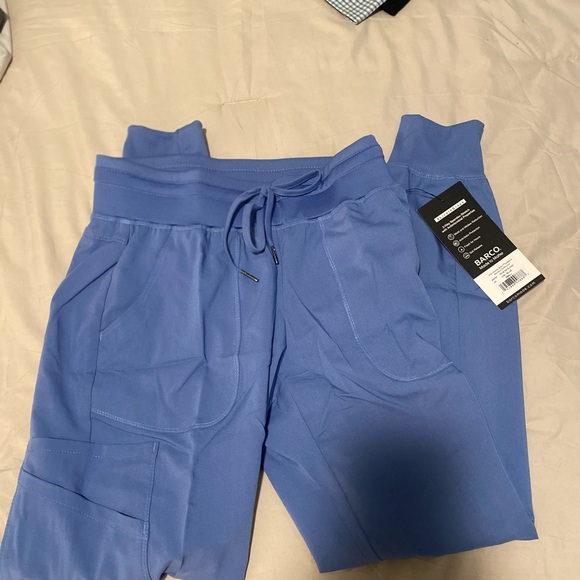 Women's Scrub Pants - NWT - Picture 2 of 5
